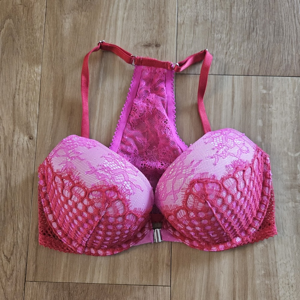 Victoria's Secret Very Sexy Push Up Pink Lace 32D Underwire Racerback